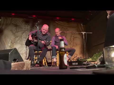 Jon Langford & Bonnie Prince Billy - Millionaire