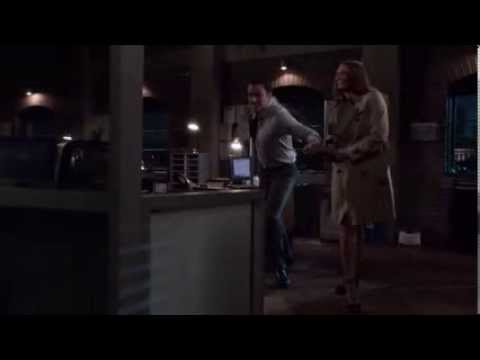 The Mentalist 6x04 - Rigsby and Van Pelt are interrupted in the elevator