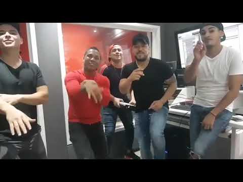 El candao reythreelatino y dj profeta