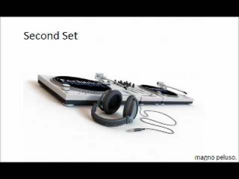 Second Set - por magno peluso.