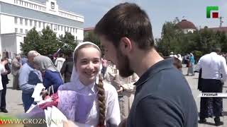 В центре Грозного прошёл массовый митинг в честь Дня России