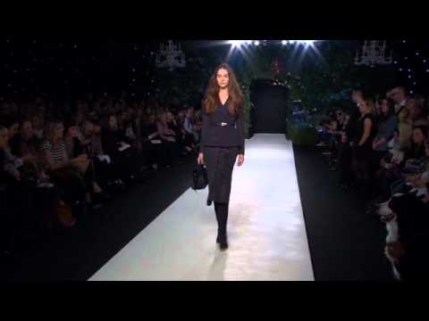MULBERRY FALL WINTER 2011 WOMENSWEAR (LONDON FASHION WEEK)