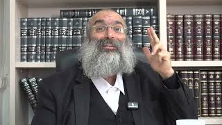 האם הבעל מחויב לספק לאשתו גם רפואה אלטרנטיבית▪️הרב נחמנסון▪️(כולל הוראה ומשפט) (הרב יהודה לייב נחמנסון) - התמונה מוצגת ישירות מתוך אתר האינטרנט יוטיוב. זכויות היוצרים בתמונה שייכות ליוצרה. קישור קרדיט למקור התוכן נמצא בתוך דף הסרטון