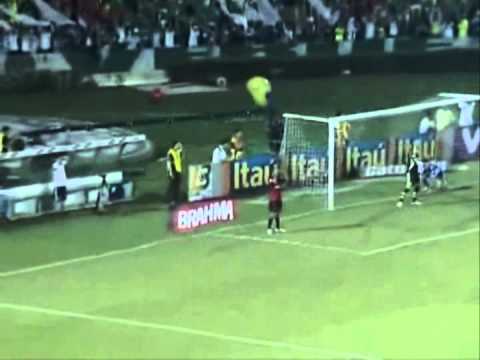 Milton Leite flagra batida