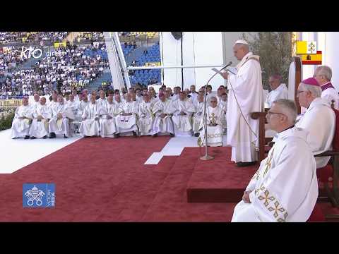 Messe présidée par le pape #LéonXIV au stade de Grande Canarie #PapeenEspagne