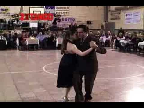  Carolina Bonaventura  and  Francisco Forquera  are  dancing  to  the  milonga  "  La Espuela  "