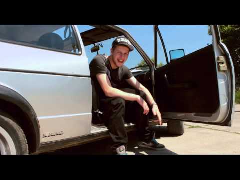 Bloo Blasco - A Világ Az Enyém (Official Music Video)