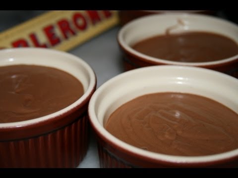 download lagu mp3 mp4 Mousse De Toblerone, download lagu Mousse De Toblerone gratis, unduh video klip Mousse De Toblerone
