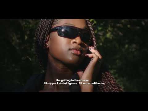 18. ROVER (Feat. Mc Na Voz)