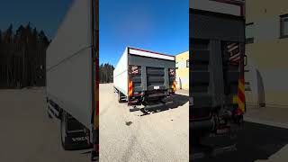 Cami&atilde;o furg&atilde;o Volvo FL250 4x2 EURO6 + LIFTING BOX | Imagem 4 - Autoline