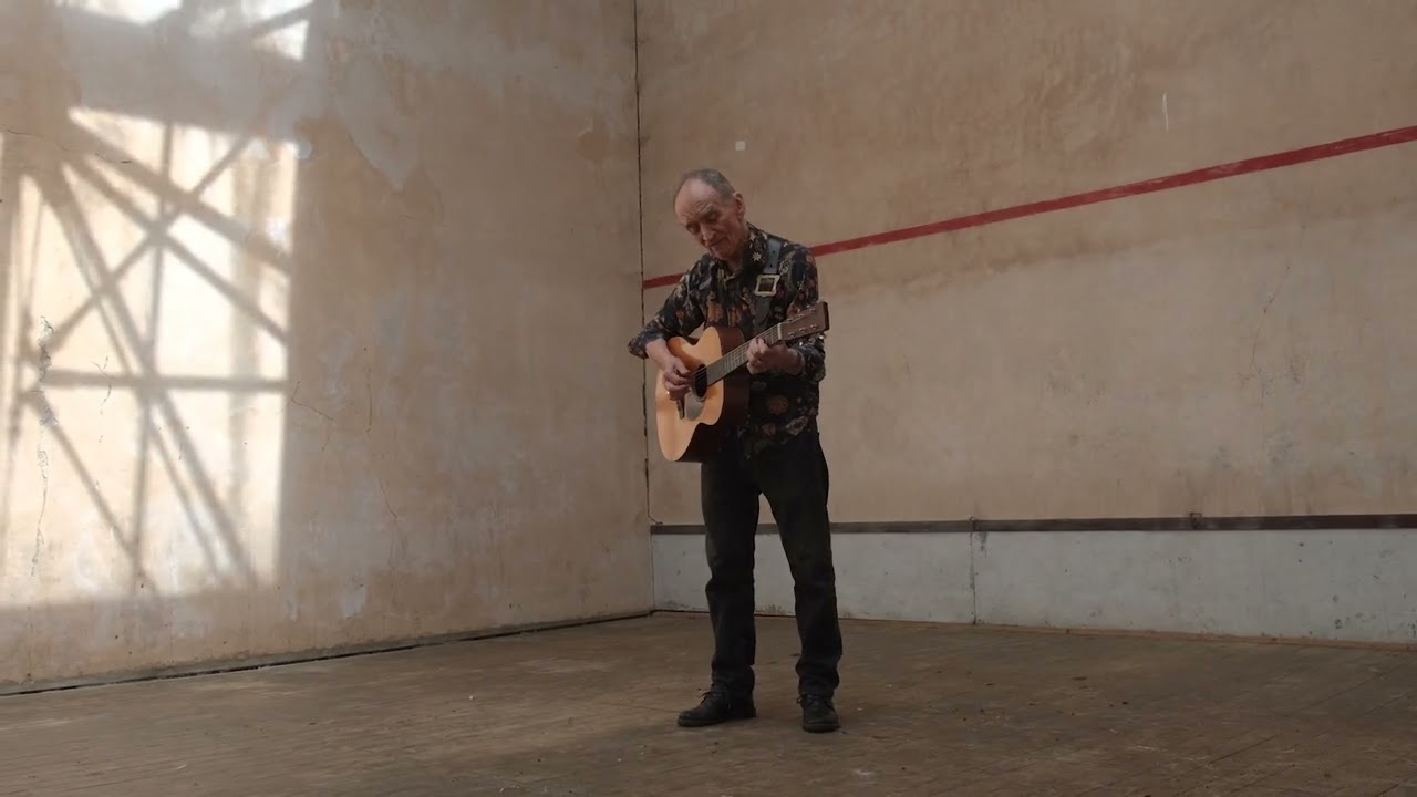 Martin Carthy | High Germany - YouTube