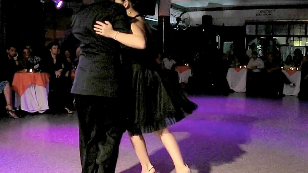 Facundo de la Cruz y Paola Sanz ( P.Laurenz) Recien - Fruto Dulce