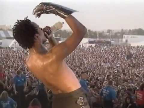The Prodigy - Funky Shit (LIVE @ Phoenix Festival 1996)