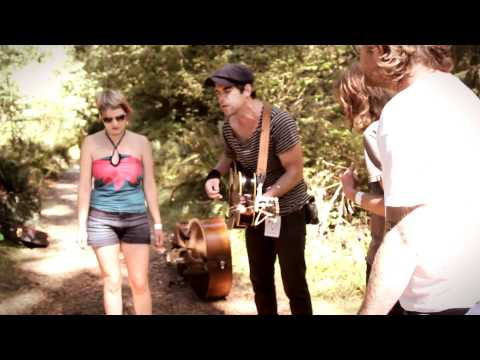 Drew Grow & The Pastors' Wives - The Doe Bay Sessions