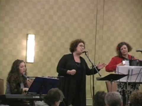 Adrienne Cooper - A Leterl Zsum Himl (Yiddish Song)