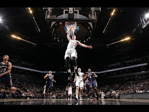 Jason Terry Sets Up Plumlee for the High-Flying Finish