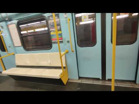 Metropolitana Milano M3 comasina 8100-9100#atm#train#stazione 