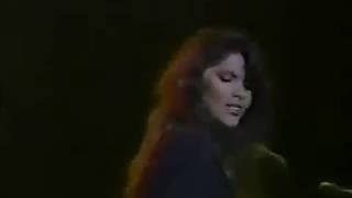 Vanity 6 - Nasty Girl (Live Detroit &#39;82, featuring Prince on guitar)