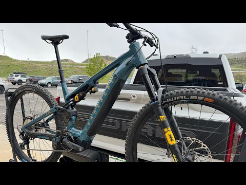 Commencal Meta Power TR Bosch Ohlins // Initial thoughts and first ride