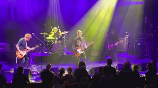 Bash &amp; Pop -- On The Rocks