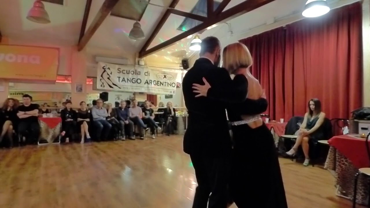 Claudio Gonzalez & Julia Hiriat Urruty - Torrente - 17-11-2018 Milonga El Yaguaron Savona