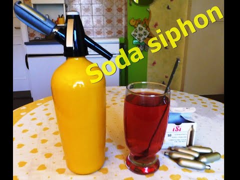 Soda siphon. Siphonflasche