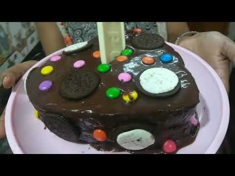 No oven, no cream,no egg,easy chocolate cake