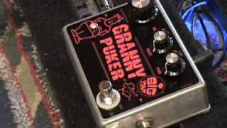 Video thumbnail for Big John GRANNY PUKER guitar & bass effects pedal demo w Strat & Dr Z MAZ amp by gearmanndude