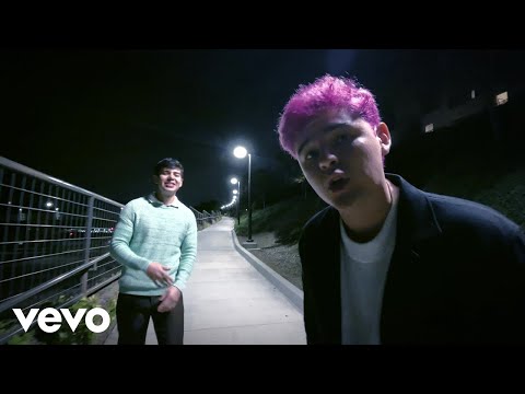 3 Caleb, Adriel Favela - Efecto Mariposa