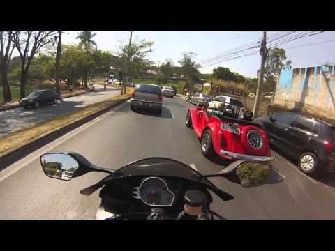 VH CBR1000RR - PEDESTRE ATRAVESSANDO NA FRENTE DO BUSÃO, PODE ISSO?