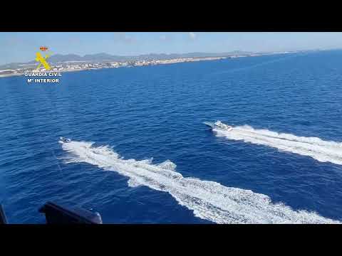 Así fue la persecución de la narcolancha grabada por la Guardia Civil en Santanyí