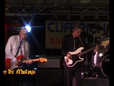 The Mustangs play Last space train