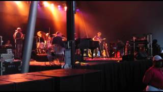 Dirty Ground by Bruce Hornsby and The Noise Makers