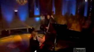 Diana Krall - East Of The Sun (And West Of The Moon)