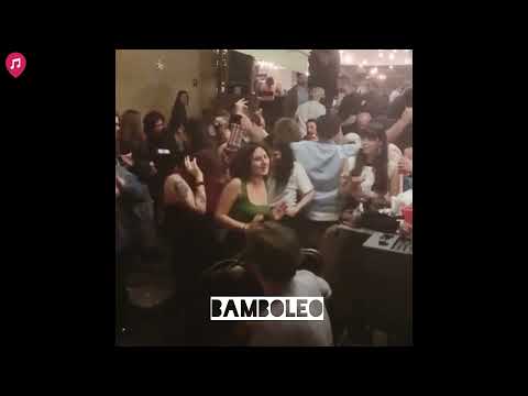 Wedding Singer & Guitarist in Italy - Tuscany Serenade