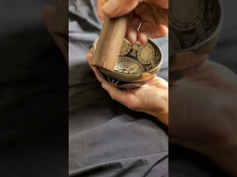 [A178] Superfine Carving singing bowl, ⌀11.6cm / 350g, 🔽 B4 -31c (485 Hz), 🔼 F6 -31c (1367 Hz) — VAYU sounds