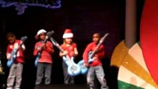 rockin around the christmas tree (kids performance)