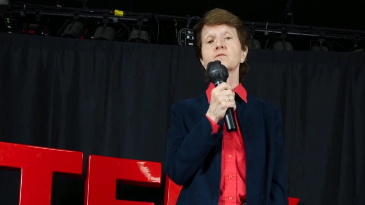 Anita Halvorssen on stage
