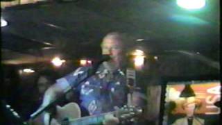 Bobby Hodge singing "Cattle Call" and yodeling