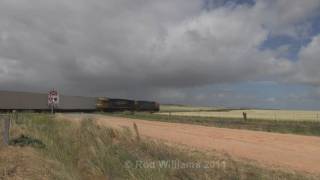 preview picture of video 'Doing battle with the wind : Australian trains and railroads'