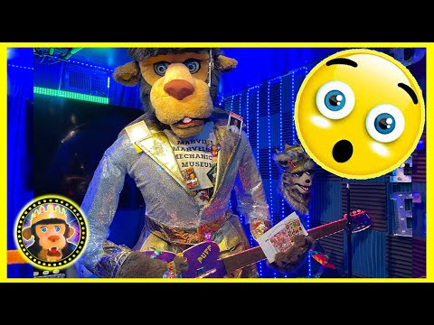 King Puff Gets Surprise Delivery Mail from Marvin's Marvelous Mechanical Museum