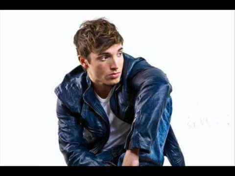 J Randall feat. Akon - Ooh La La [2010 New Song]