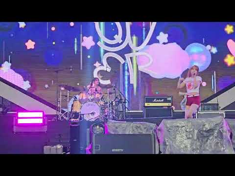 QWER 2026 Jumf '세레머니(CEREMONY)' 전주얼티밋뮤직페스티벌 260814 쵸단 시연 위주 직캠 4k by reBirth