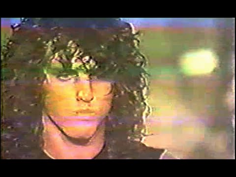 Videoclip de Choke on It (Live) — Death