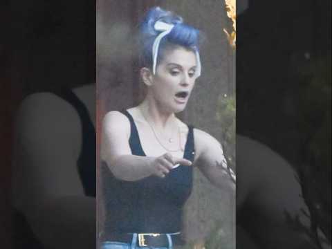 Something Is Seriously WRONG With Kelly Osbourne