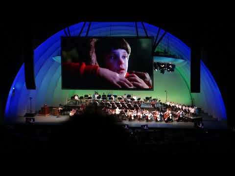 Excerpt of Finale (Last reel) from E.T. The Extra-Terrestrial, John Williams, Hollywood Bowl, 2018