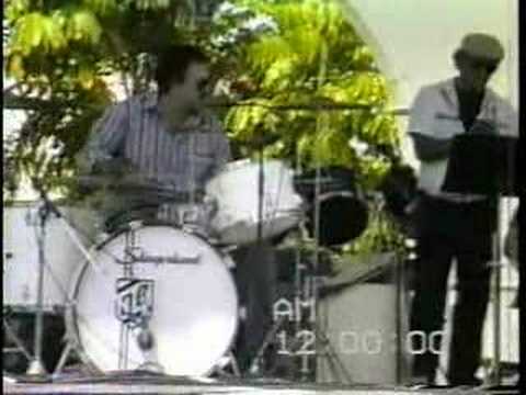 Strike Up The Band - The Dick Cully Big Band