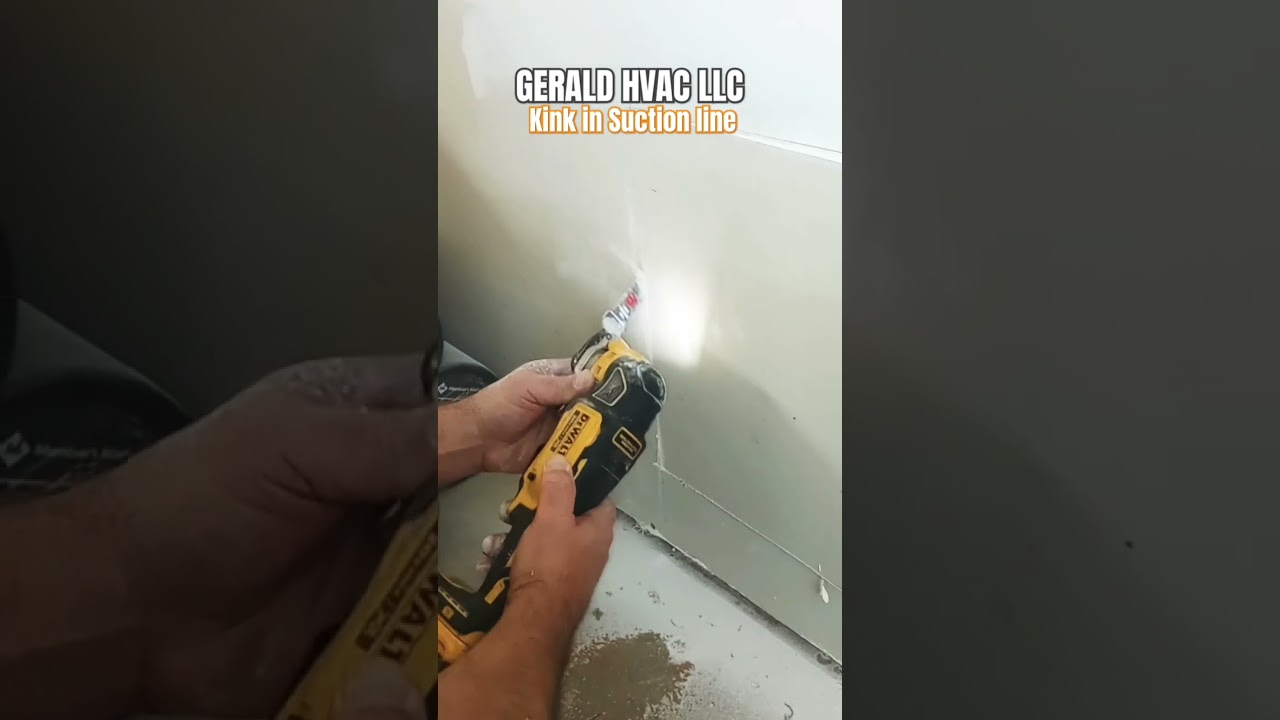 Found Kink in the Suction line #airconditioning #hvac #drywall #construction #shortvideo