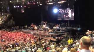 preview picture of video 'Bruce Springsteen Dancing in the Dark, Boxen Herning 2013'