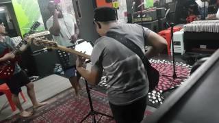 Download lagu Brigadier Sabari - [Alpha Blondy Cover] mp3